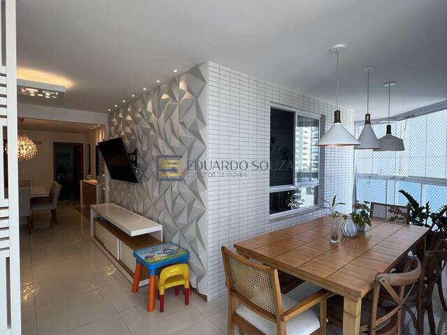 #838 - Apartamento para Venda em Vila Velha - ES - 2