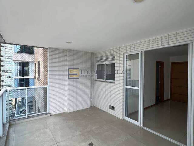 #842 - Apartamento para Venda em Vila Velha - ES