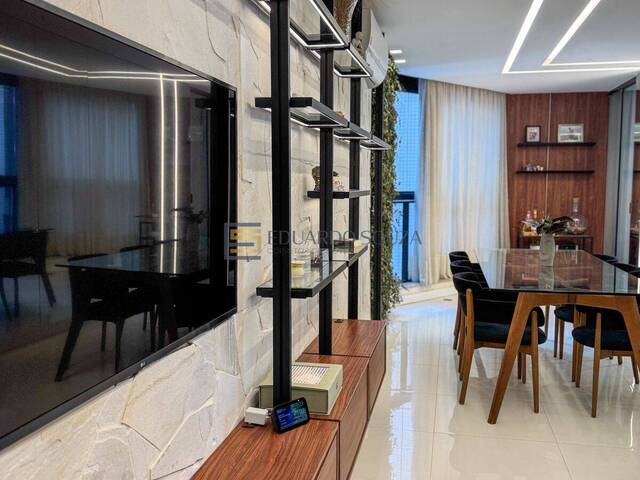 #857 - Apartamento para Venda em Vila Velha - ES