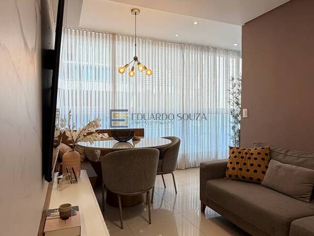 #882 - Apartamento para Venda em Vila Velha - ES